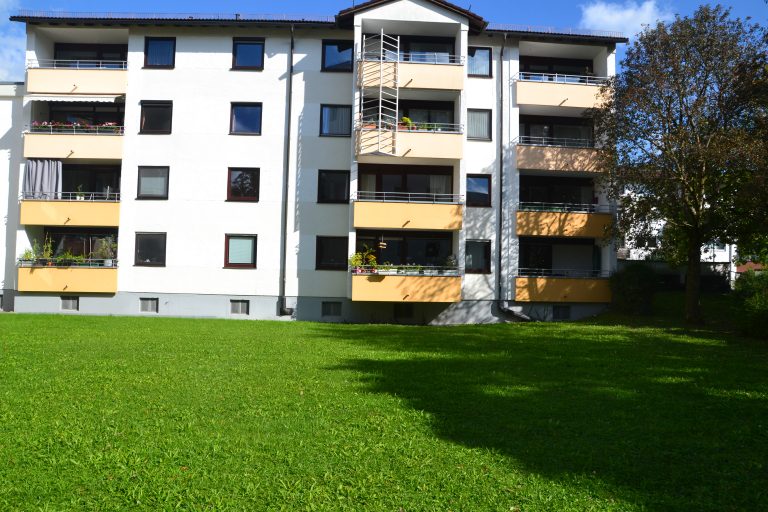 sonnige 2-Zimmerwohnung in ruhiger Lage!